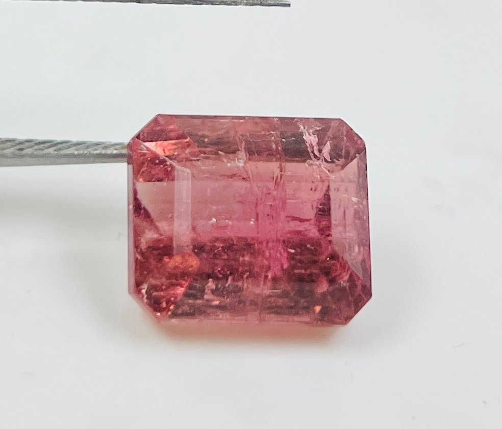 Pink-Orange Tourmaline · 8.08 ct view 3