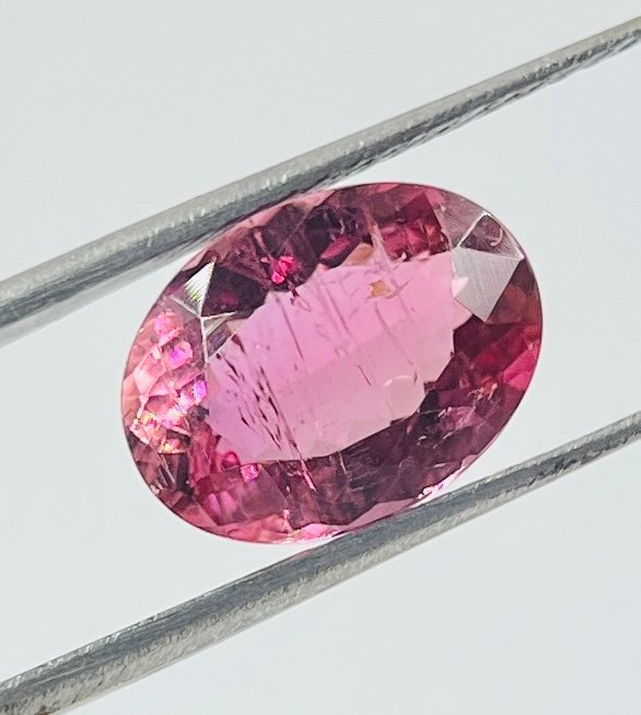 Pink-Violet Tourmaline · 3.55 ct view 5